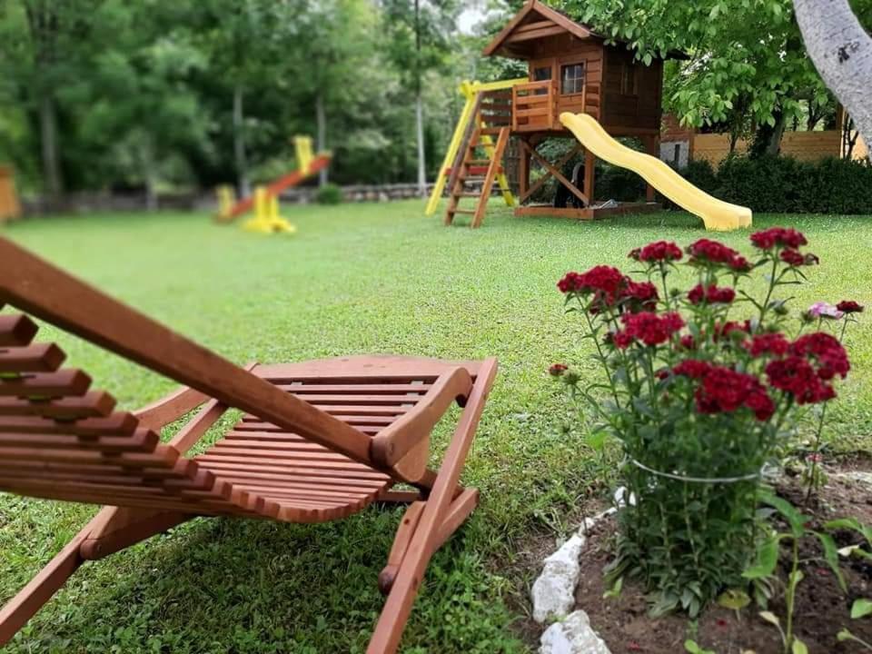 Rest House Ripac Prascijak Exterior foto